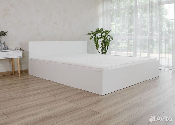 Кровать 180х200 с матрасом