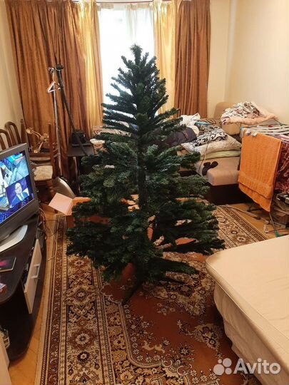 Елка искусственная 180 бу