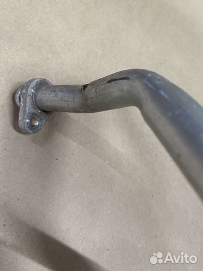 Трубка кондиционера (толстая) Nissan almera g15