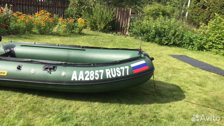 Лодка Solar 380 с мотором Tohatsu 18