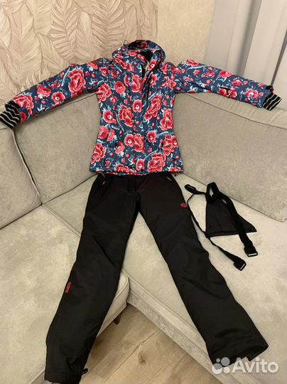 Женский лыжный костюм Lanlaka