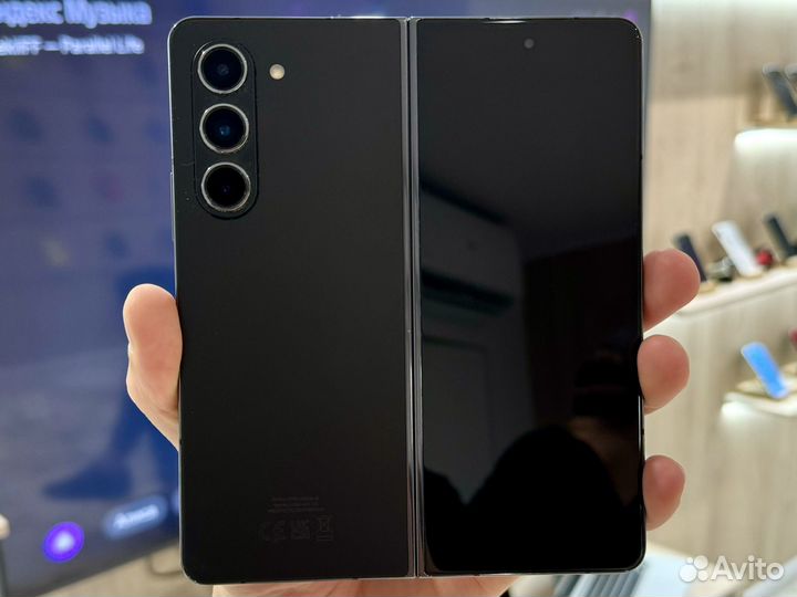 Samsung Galaxy Z Fold5, 12/512 ГБ