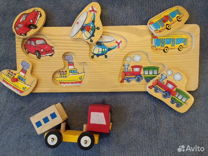 Деревянные игрушки, лего, эспандер,железная дорога