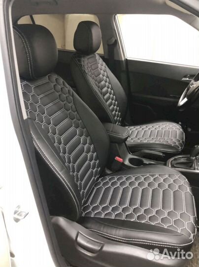 Автомобильные чехлы Митсубиси Паджеро 4 2008г