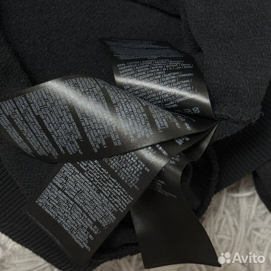 Свитшот Guess