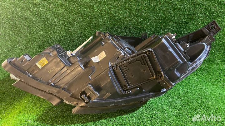 Фара правая Kia Optima 4