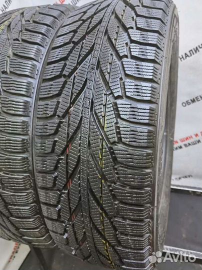 Nokian Tyres Hakkapeliitta R2 SUV 215/60 R17 97R