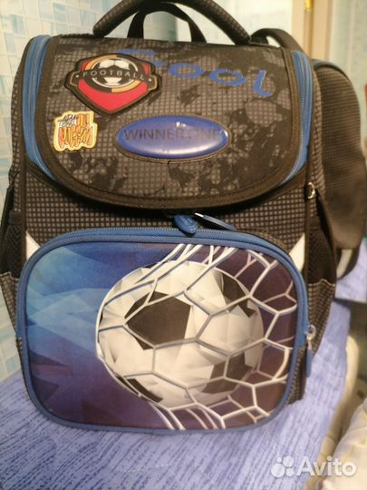 Школьный рюкзак