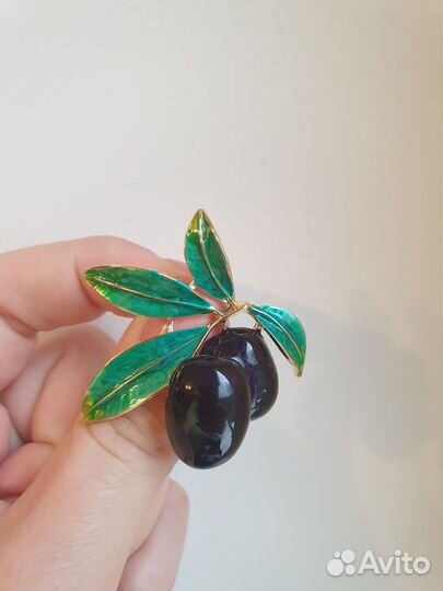 Брошь маслины