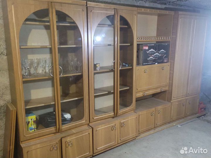 Стенка в гостиную бу