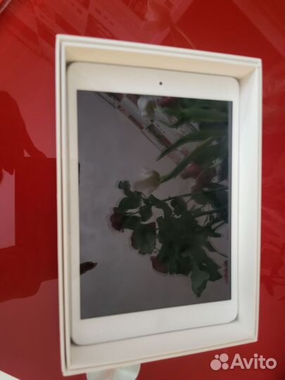 Планшет apple iPad 16