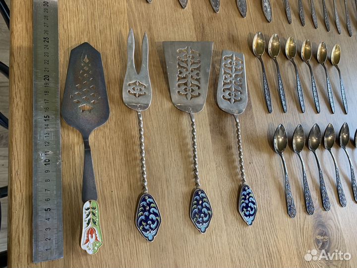 Старинный столовый мельхиор и серебро СССР