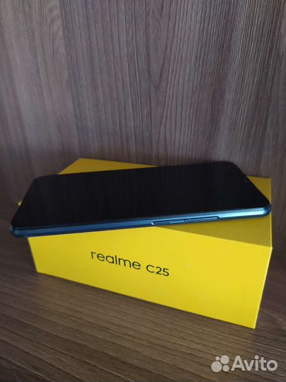 Realme C25