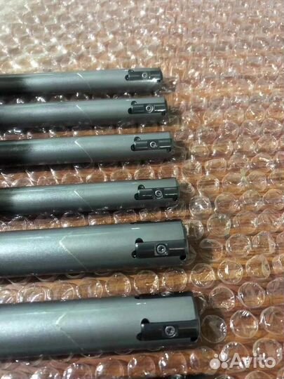 Инструмент для глубокого сверления и обработки отв