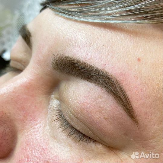 Мастер бровист