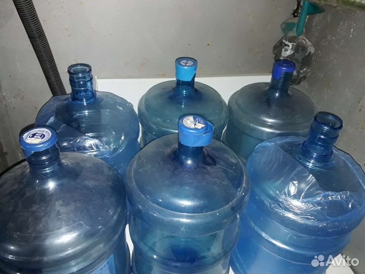 Бутыли для воды 19л с крышкой б/у