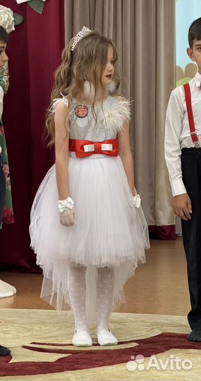Платье на девочку