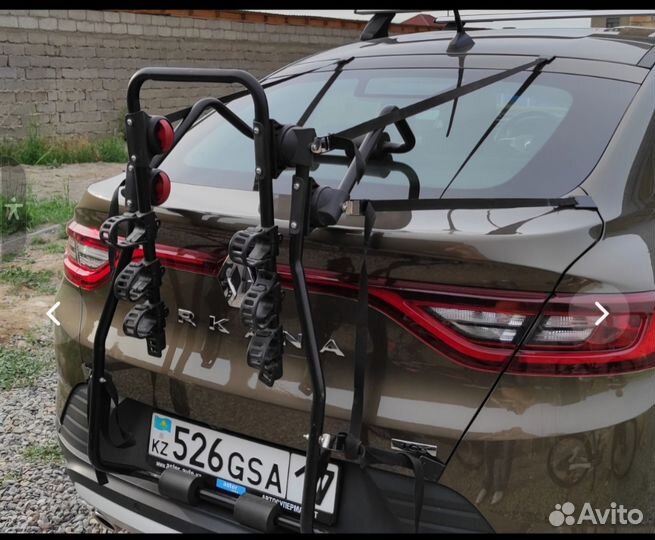 Велобагажник на заднюю дверь на 3 велосипеда