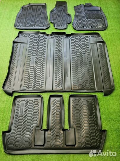 Коврики в салон Toyota Esquire (2014-н.в.) 3 ряда