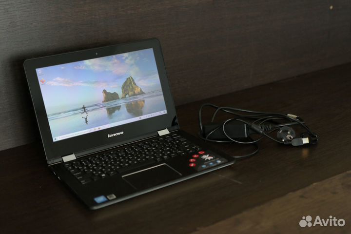 Ноутбук с сенсорным экраном