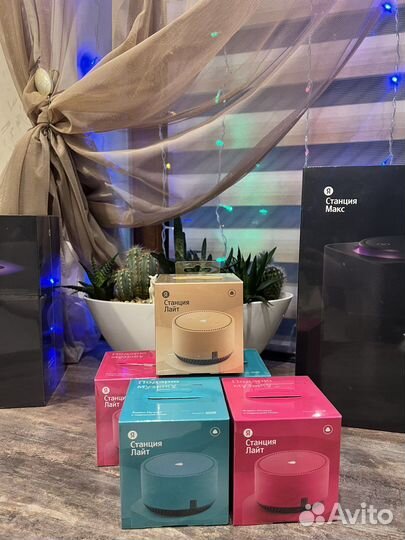 Новая колонка алиса лайт все цвета