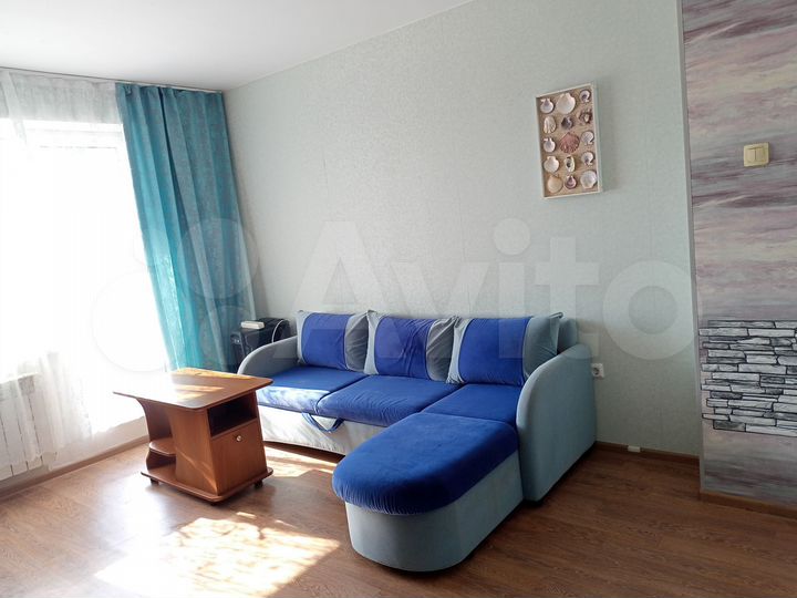 2-к. квартира, 54 м², 4/15 эт.