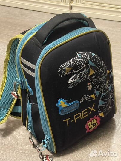 Рюкзак школьный для мальчика ортопедический