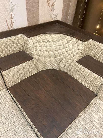 Диван угловой