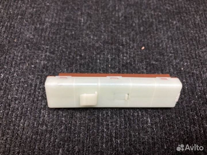 Распределитель тока Mercedes-Benz Cla-Class C117