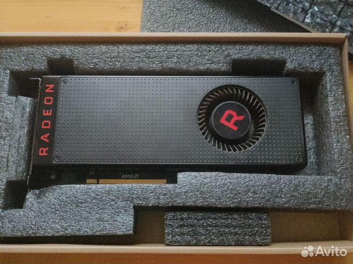 Sapphire radeon RX vega56 8GB HDM2