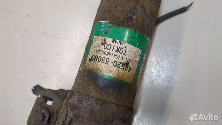 Амортизатор подвески левый передний Lexus IS