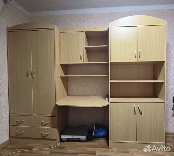 Стенка школьника