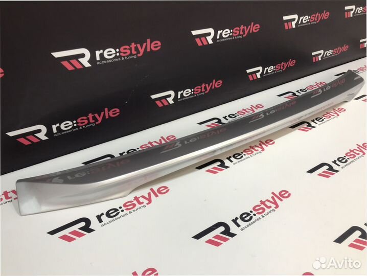 Спойлер Toyota Land Cruiser 200 с 2016 R647