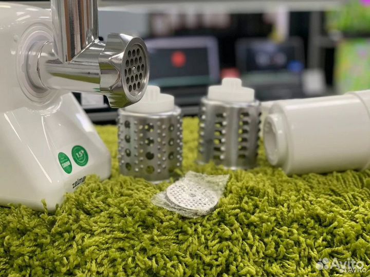 Мясорубка Zelmer ZMM2853B (сов24б)