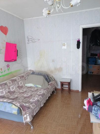 2-к. квартира, 49 м², 9/9 эт.