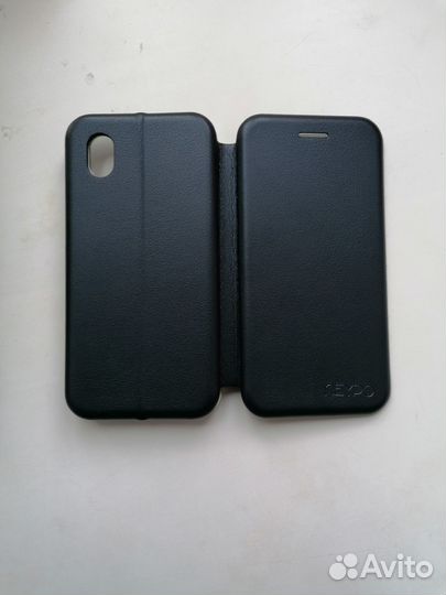 Чехол на телефон