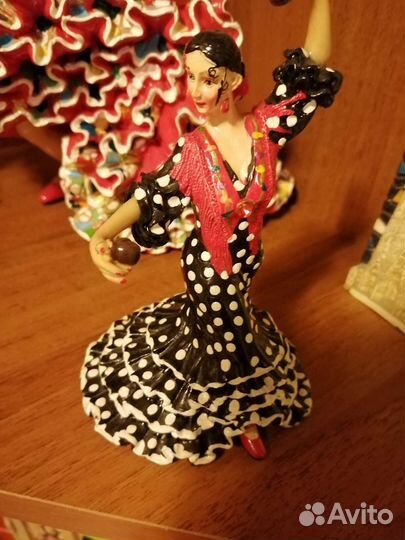 Фигуры танцоры Испания