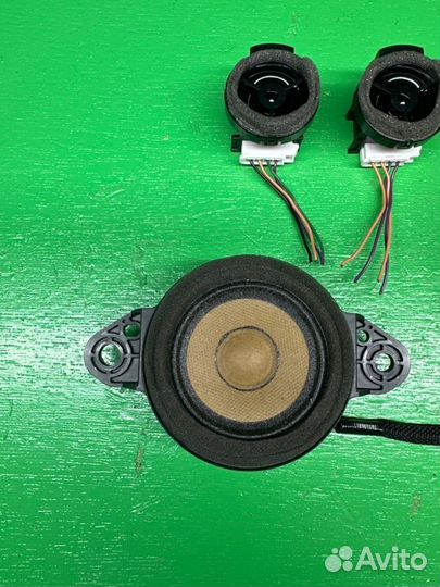 Динамик передний левый Toyota Yaris mxph10