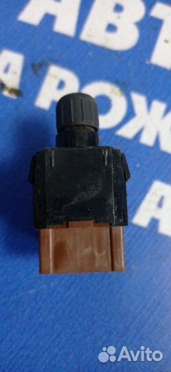 Блок управления зеркалами Nissan Teana J32 седан