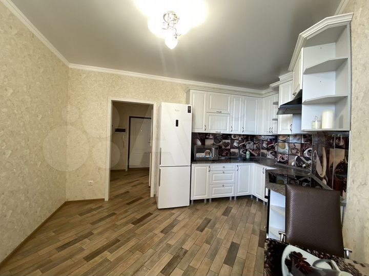 1-к. квартира, 44 м², 14/20 эт.