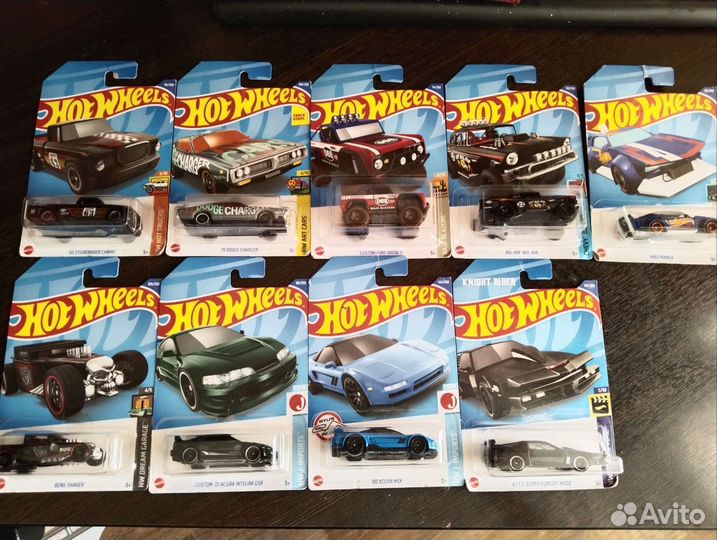 Машинки Hotwheels