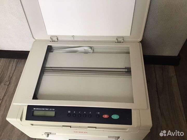 Мфу лазерный Xerox