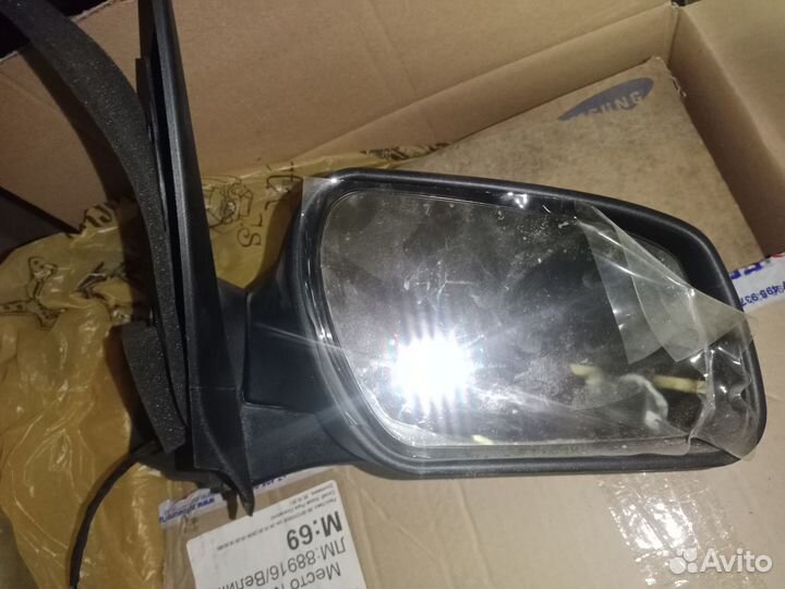 Зеркало боковое правое Ford Fiesta 2001-2005