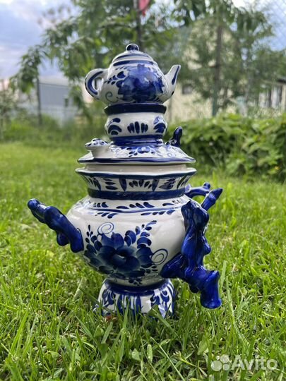 Самовар большой Гжель