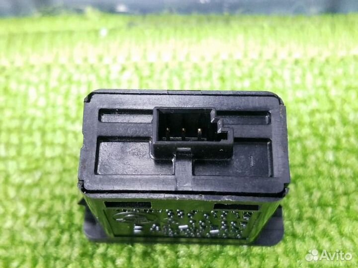 Кнопка яркости подсветки Bmw 525I E39 touring M54