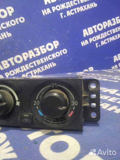 Блок управления печкой Mitsubishi Pajero 3