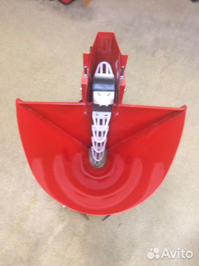 Картофелесажалка на грунтозацепах