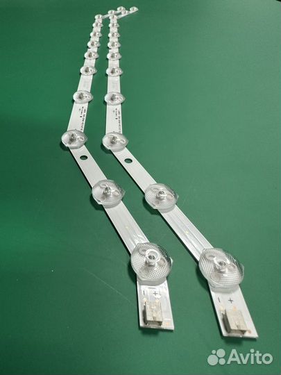 Новая,2013SVS32,D3GE-320SM1-R2, UE32H5303AK