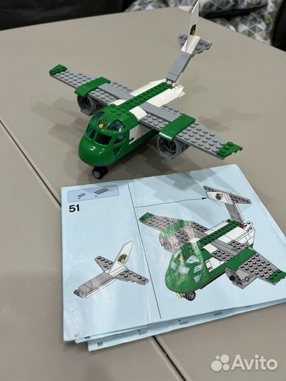 Самолет lego city 60101