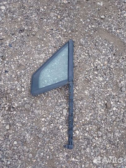 Стекло двери передней левой Citroen C4 B7